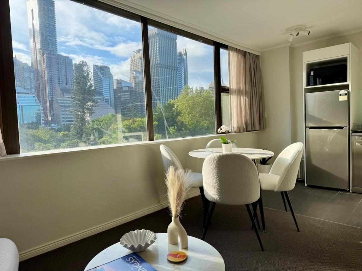 Apartment Stylish With Amazing Views And Pool